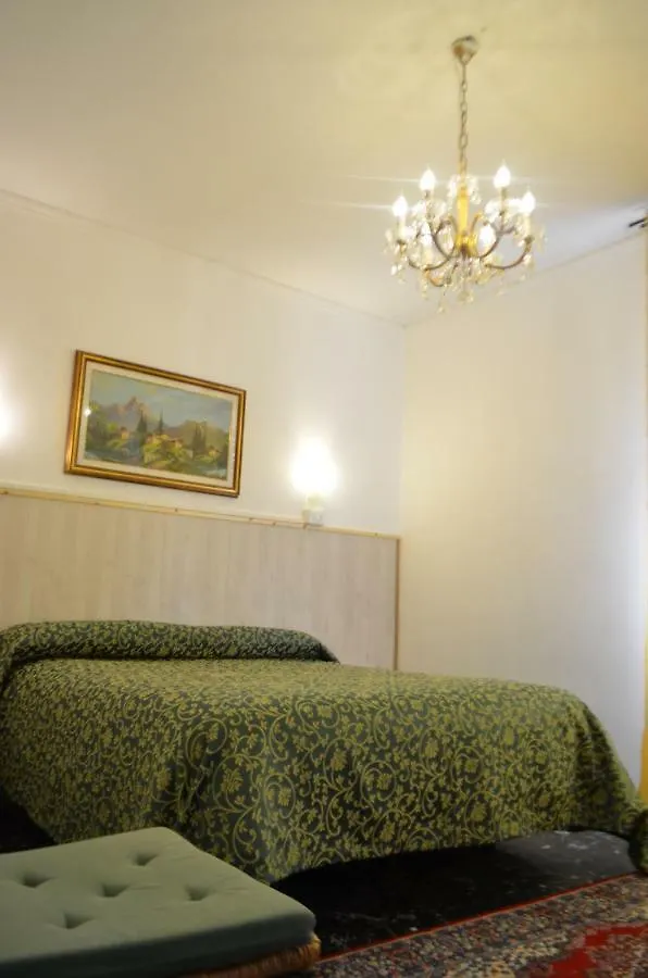 Casa Confort Mestre 0*,  İtalya